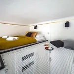 Stylish In The Center By Renters