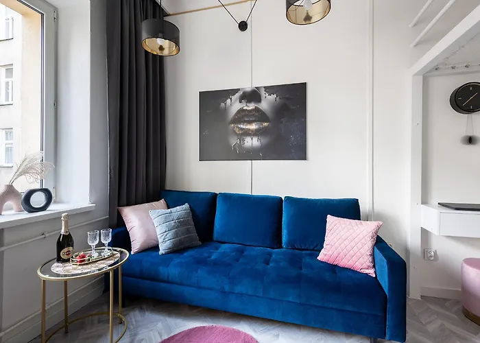 Stylish In The Center By Renters