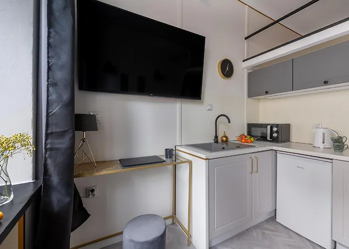 Apartament Stylish In The Center By Renters Warszawa