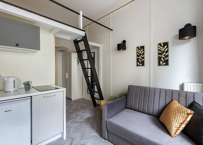 Stylish In The Center By Renters Warszawa